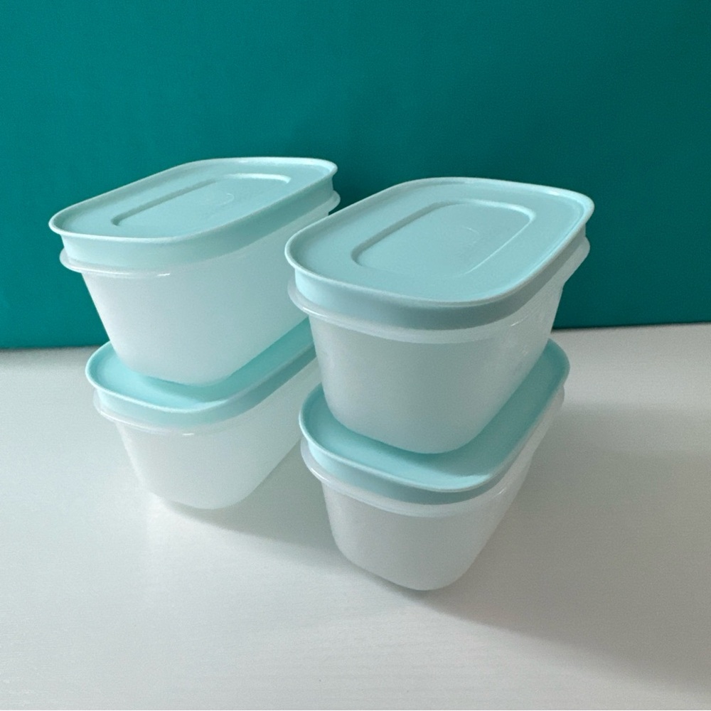 Tupperware Mini Freezer Mates PLUS Snowflake Container 170ml Set of 4 Blue Seal